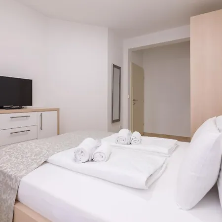 Apartmani Simi - The Wave Crikvenica Exterior photo